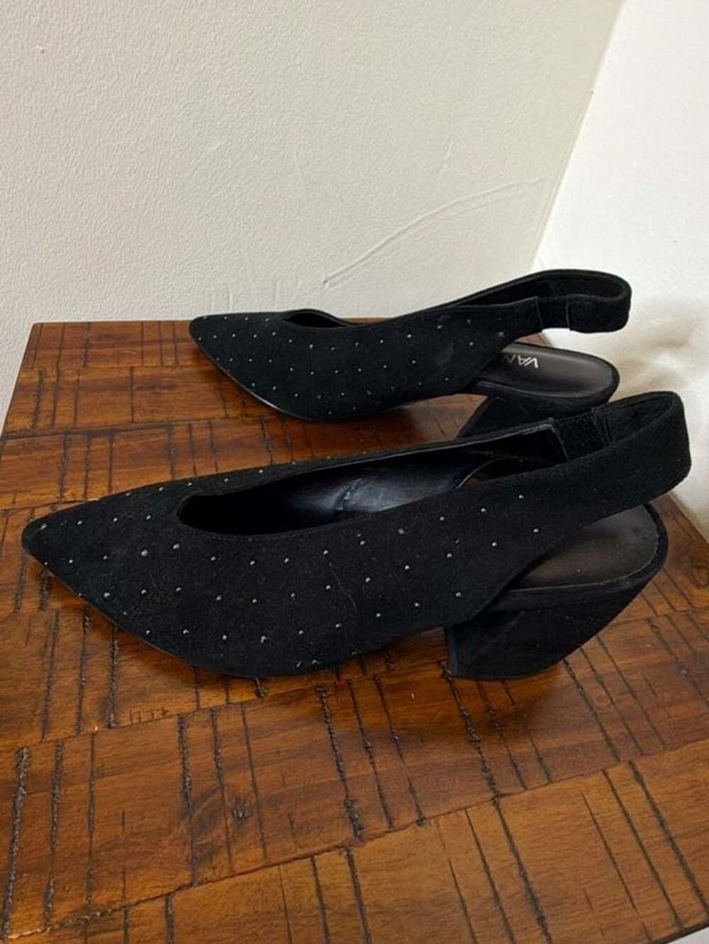 Vaneli Black Suede Studded Slingback Pumps Size 7.5N - Picture 3 of 7